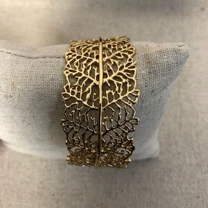 Stella & Dot Grace Cuff - Gold New in Box